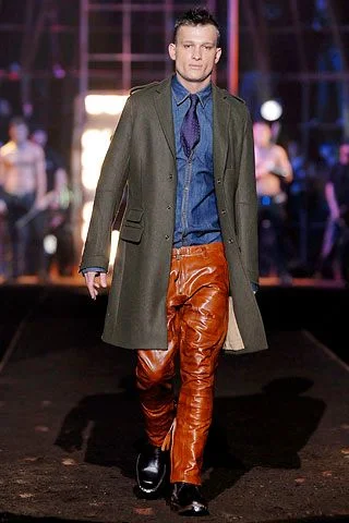 Look 30